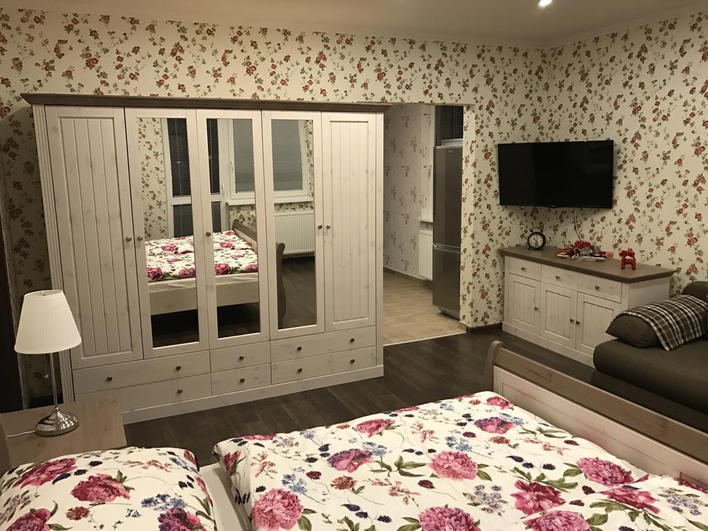 Apartmany Diana Дунайска-Стреда Экстерьер фото